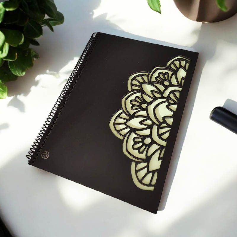 Cuaderno A4 Rayado Tapa Madera Negra Mandala