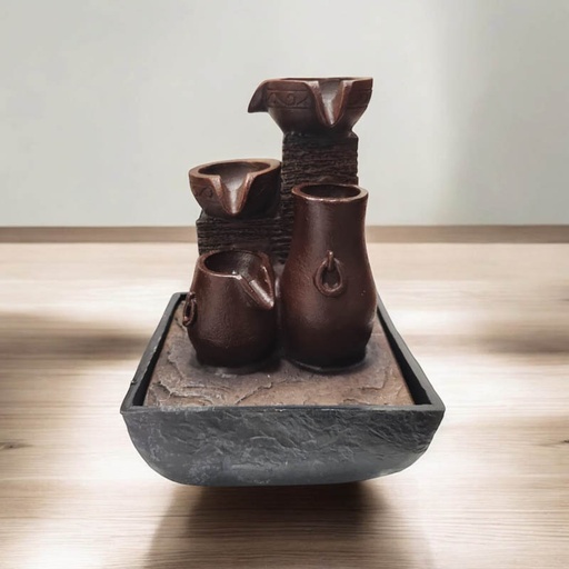 Fuente de Agua con Luz LED Chica N°47