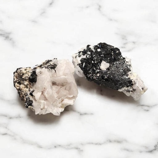 Manganocalcita (7.5cm a 9.5cm)